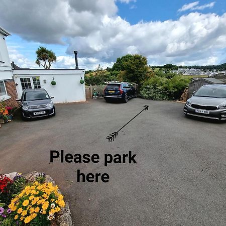 Lovely Private Studio Room With Own Kitchen And Bathroom. Set In The Popular Area Of Shiphay In Torquay And Only A Short Walk From Torbay Hospital Exteriör bild